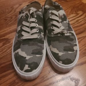 Steve Madden Tennis Shoes